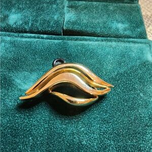 14KT GOLD SLIDE PENDANT